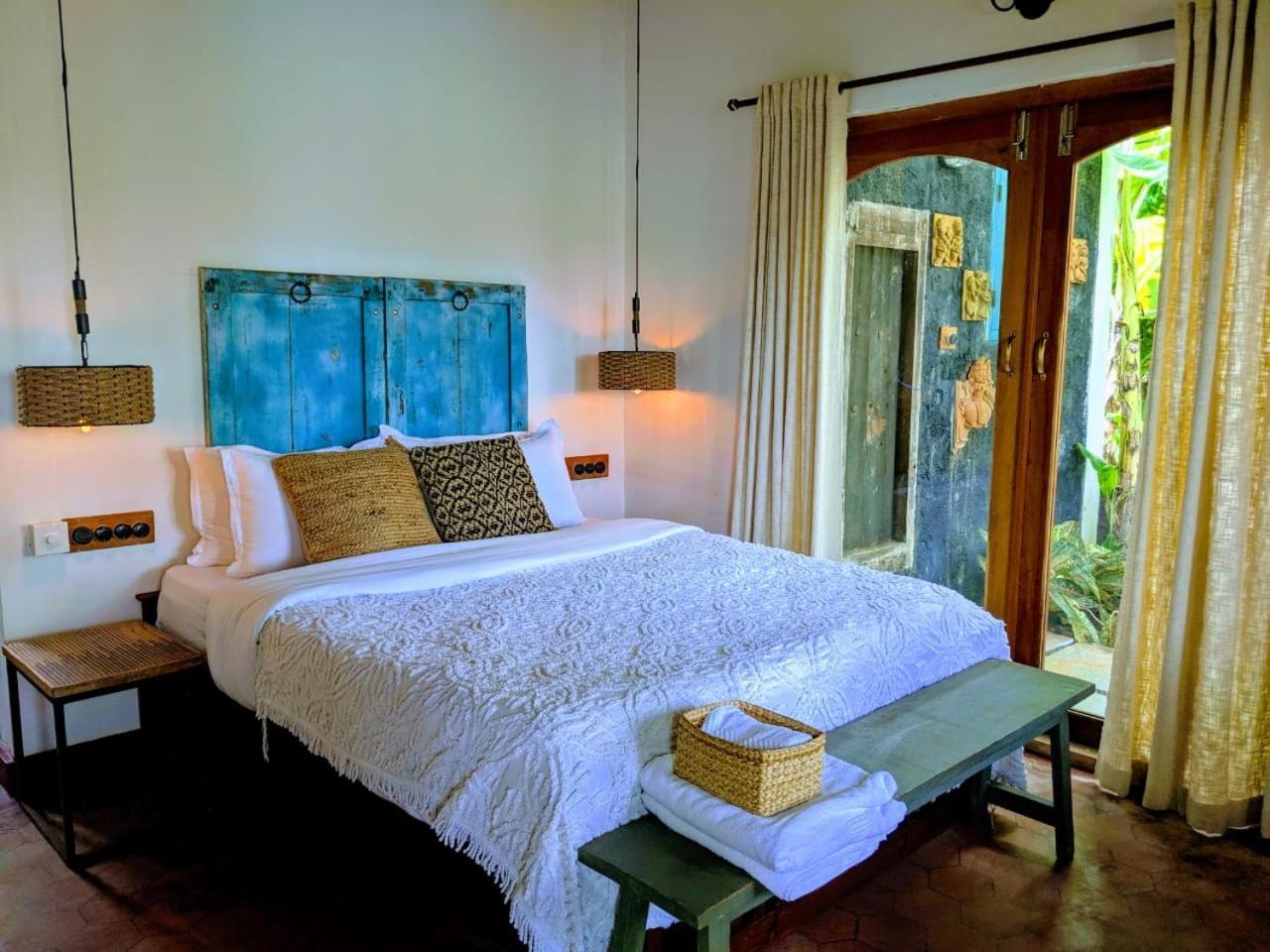 Bed and Breakfast Sunsets And Palm Trees Alappuzha Экстерьер фото