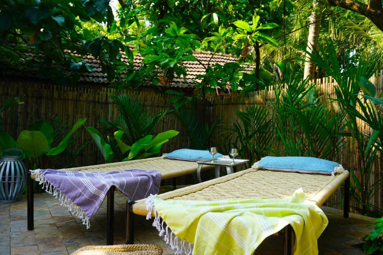 Bed and Breakfast Sunsets And Palm Trees Alappuzha Экстерьер фото